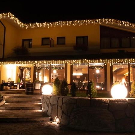 Casa Valcellina Hotel Ristorante Montereale Valcellina 外观 照片